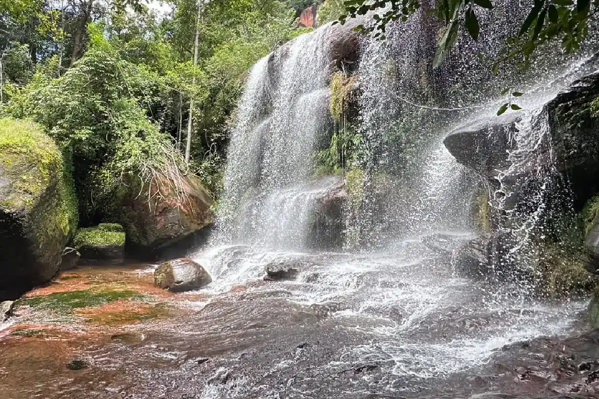 น้ำตกตาดวิมานทิพย์