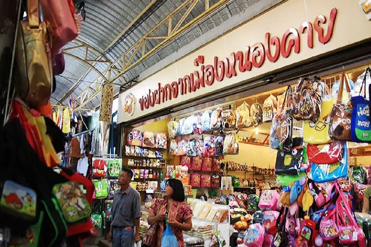 ตลาดท่าเสด็จ (ตลาดอินโดจีน)