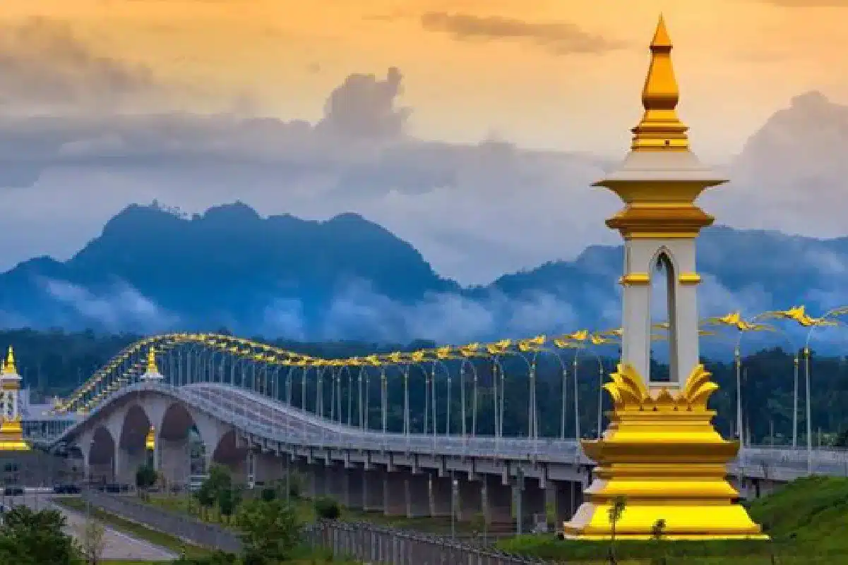 สะพานมิตรภาพไทย – ลาว แห่งที่ 3
