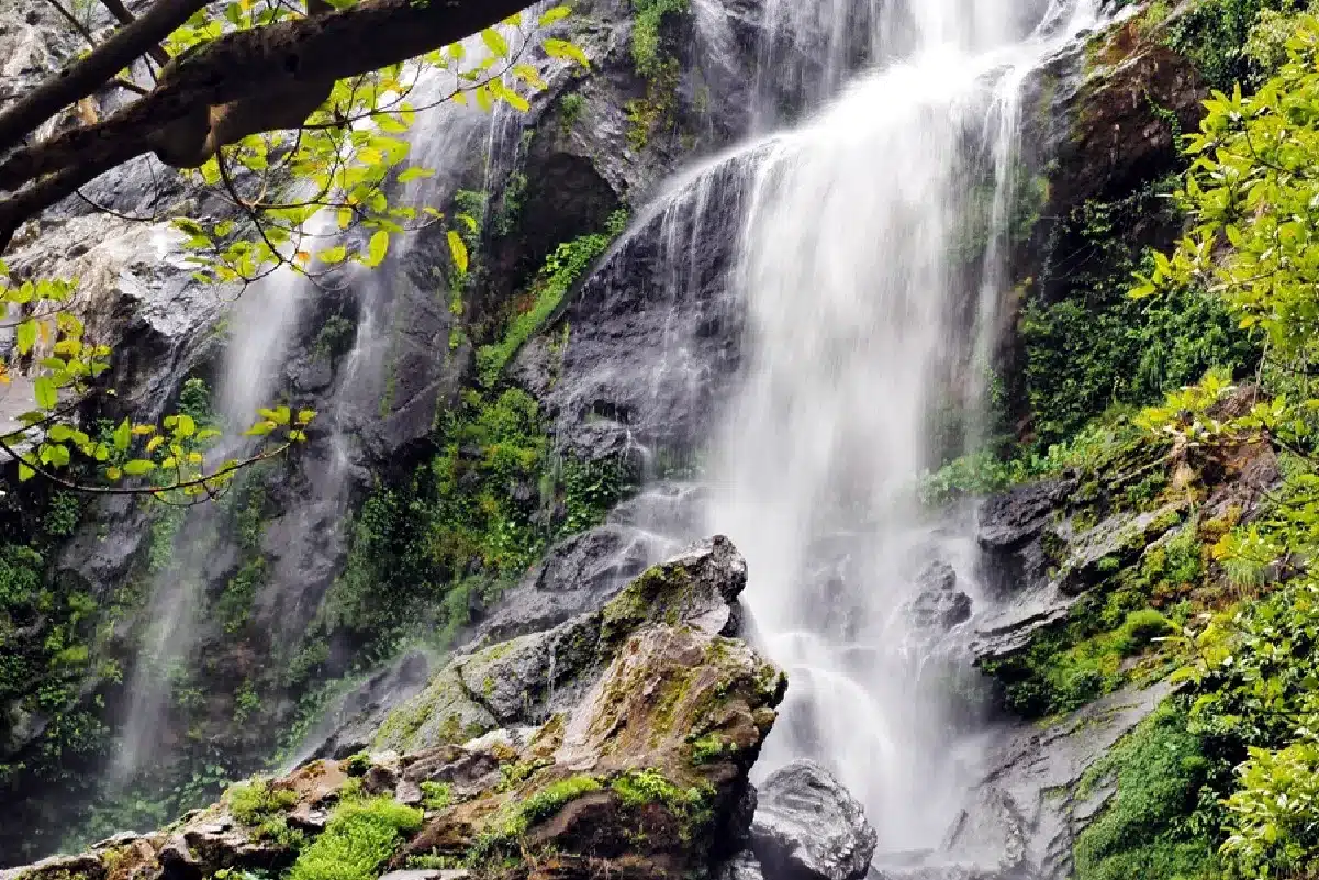 น้ำตกคลองลาน