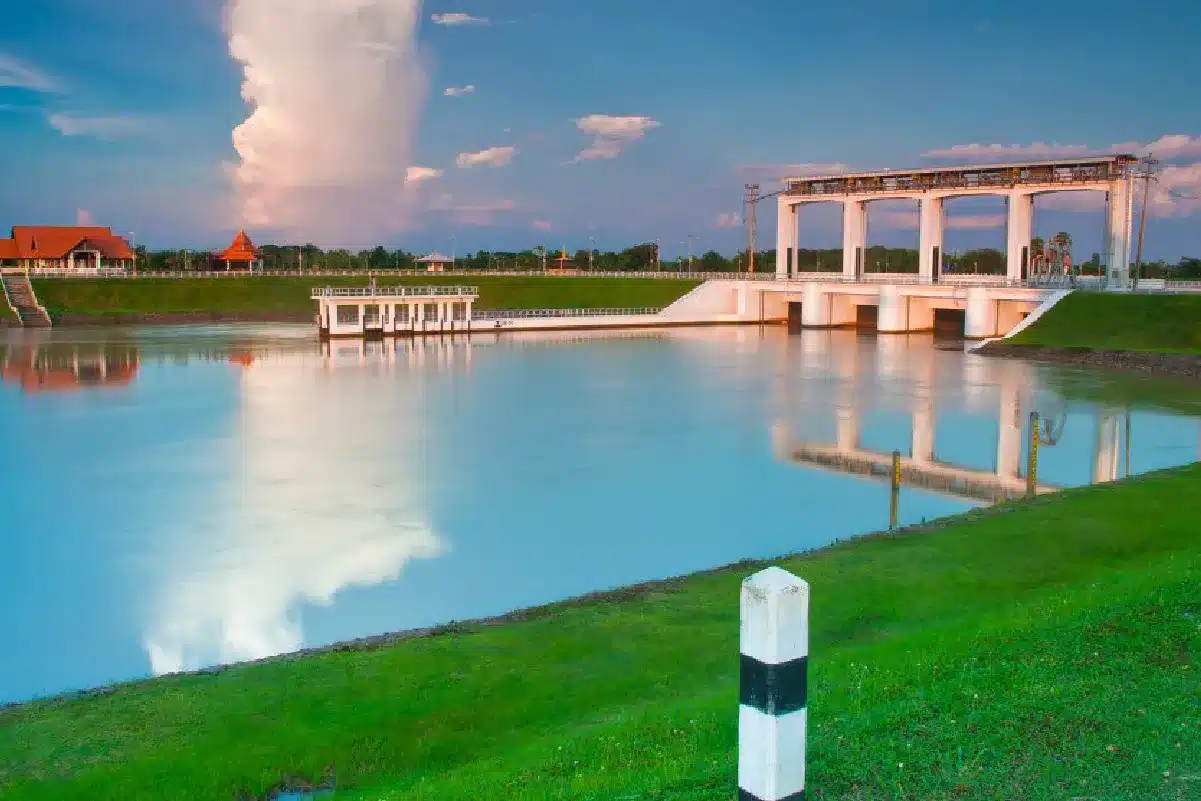 เขื่อนธาตุพนม