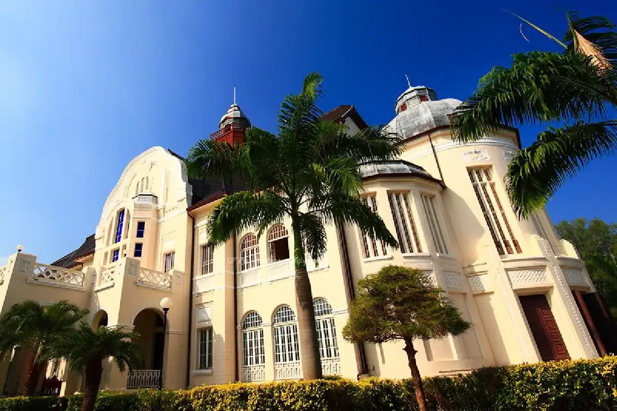 พระรามราชนิเวศน์ (วังบ้านปืน)