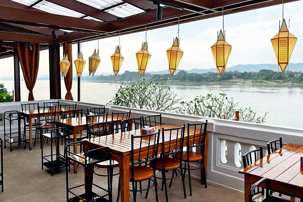 2. เฮือนหลวงพระบาง