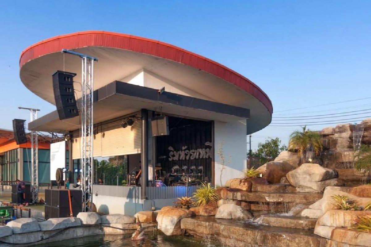 6. ริมห้วยเหนือ