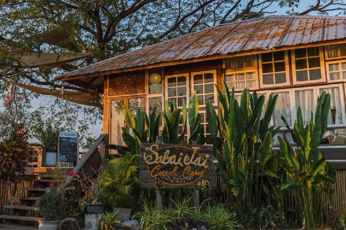 6. Sabai Jai Camp Cafe