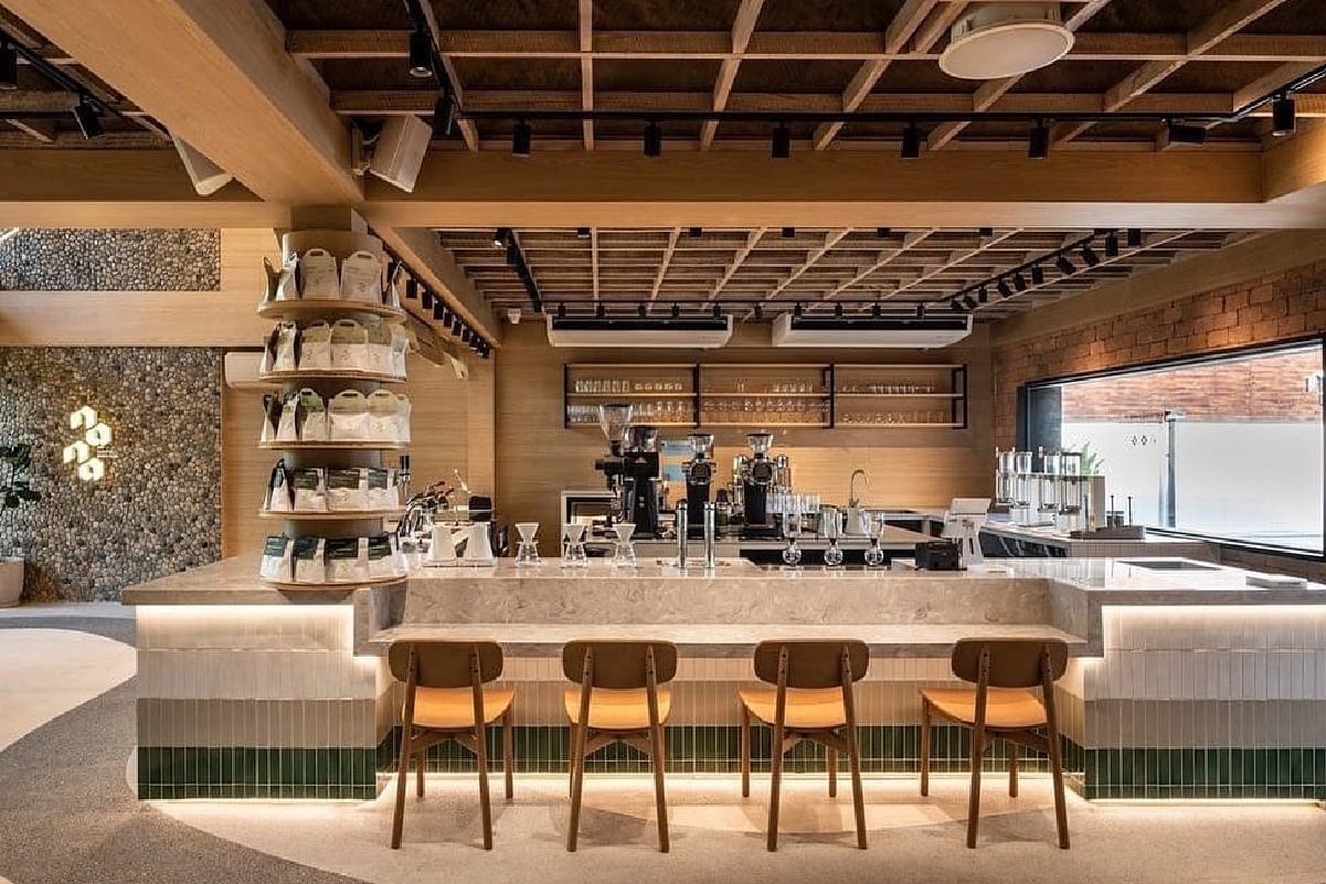 NANA Coffee Roasters อารีย์
