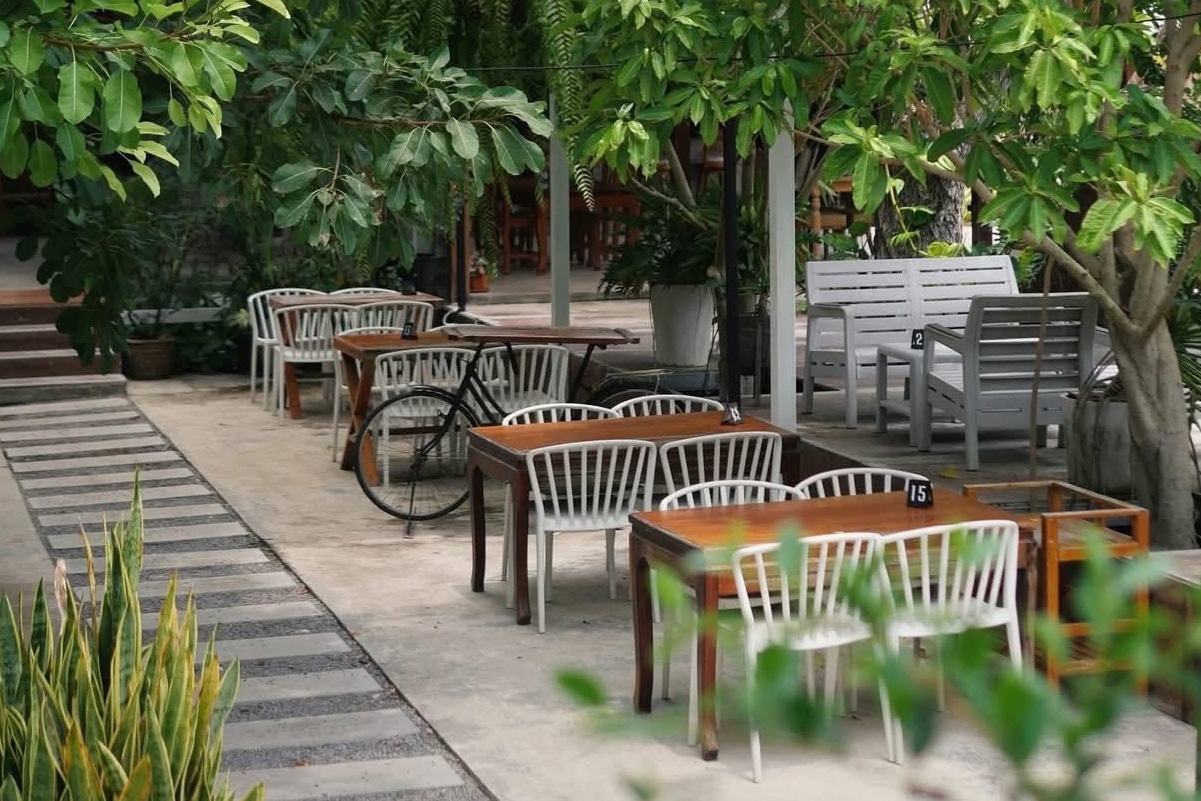 VAZANA Coffee House ไร่สิงห์เกษตร