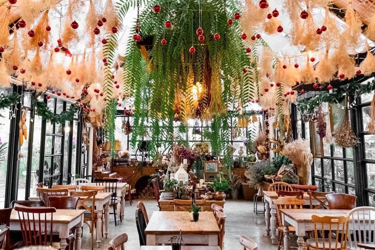 ราวี ริวา คาเฟ่ RAVI RIVA Cafe