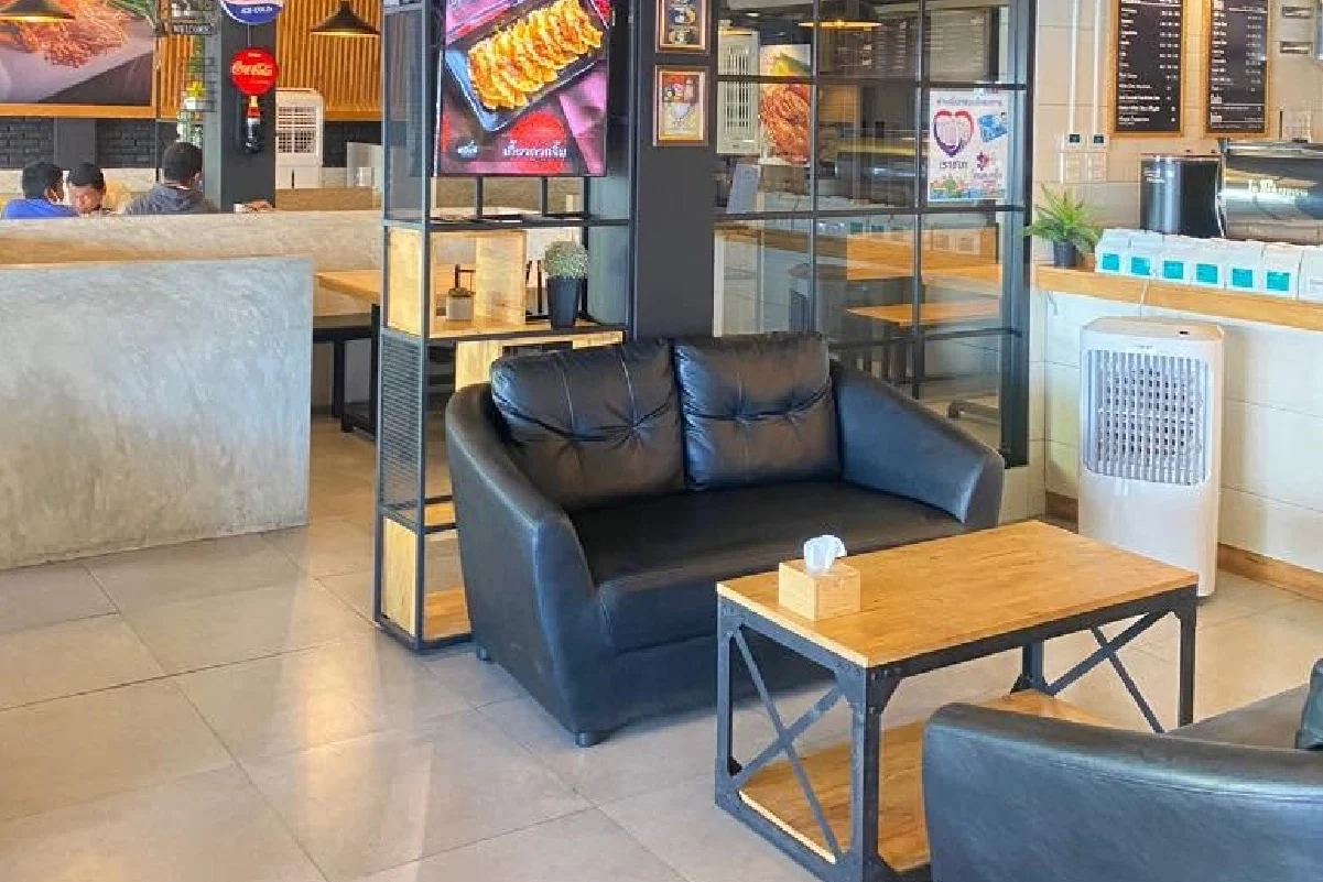 สปันจ์ คาเฟ่ บิสโตร