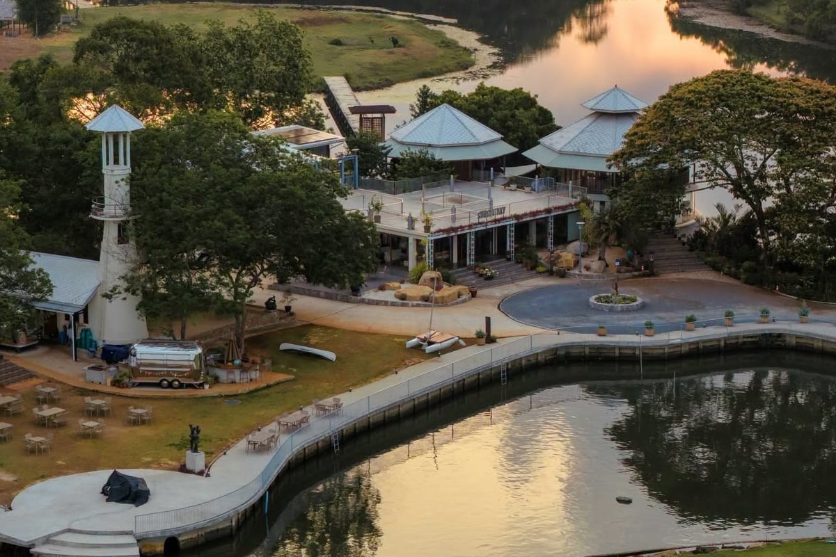 Sunset Bay Cafe Bar Grill